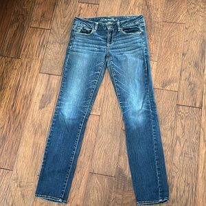 American Eagle Super Stretch jeans ladies size 8